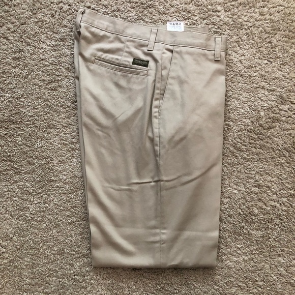 Lee Khaki Pants - Picture 4 of 6